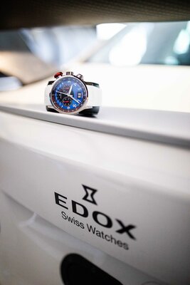 Edox Chronorally Quartz Chronograph 38001 TINR BUDN BMW Limited Edition 2000pcs (+ cinturino di ricambio)
