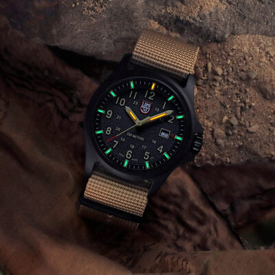 Luminox Land Atacama Field Urban XL.1970.SET (+ cinturino di ricambio)