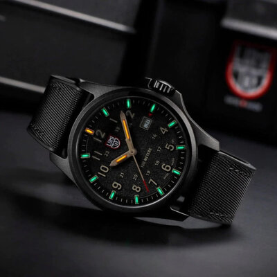 Luminox Land Atacama Field Urban XL.1970.SET (+ cinturino di ricambio)