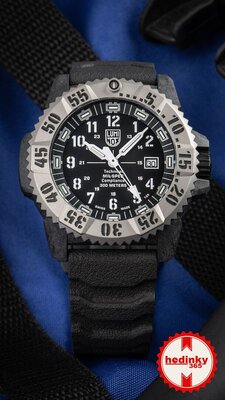Luminox Mil Spec Inspired XL.3351.1.SET (+ cinturino di ricambio)