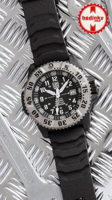 Luminox Mil Spec Inspired XL.3351.1.SET (+ cinturino di ricambio)