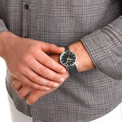 Mondaine Classic Quartz A660.30360.60SBF