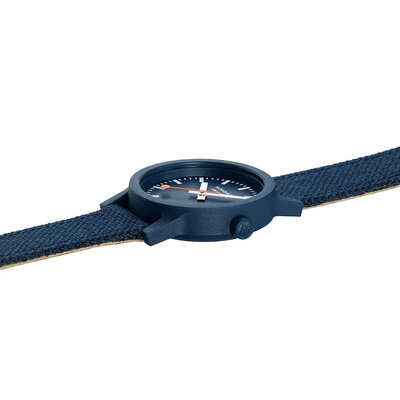 Mondaine Essence Quartz MS1.32140.LD