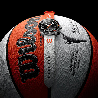 Tissot Seastar 1000 Wilson WNBA Automatic 80 T120.807.17.051.00 (+ cinturino di ricambio)