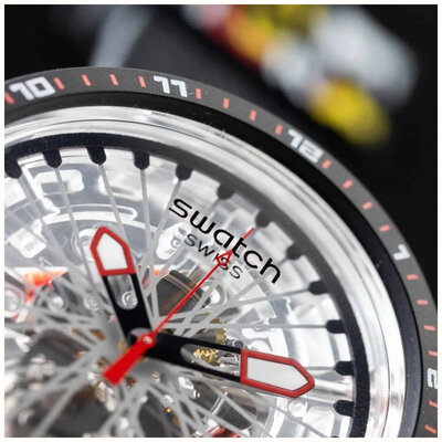 Swatch Proteam Sam Pilgrim SB05K103