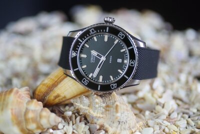 Union Glashütte Belisar Date Sport D009.907.27.057.00 (+ cinturino di ricambio)