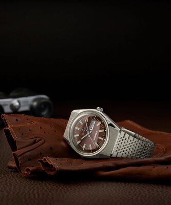 Timex Q Timex Reissue Falcon Eye Quartz TW2W62400UK