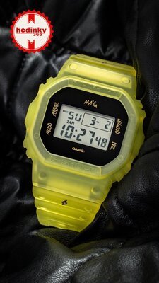 Casio G-Shock Original DWE-5600JB-1A9ER J. Balvin Collaboration (+cinturino e lunetta di ricambio)