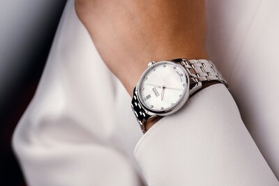 Union Glashütte Seris Date D013.207.11.116.00 (cinturini di ricambio)