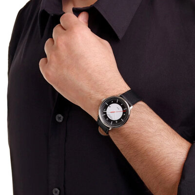 Mondaine Doppio Solar MLE.41920.LBV