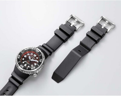 Citizen Promaster Marine Professional Diver Eco-Drive BN1024-01Z (+ maglia di prolunga)