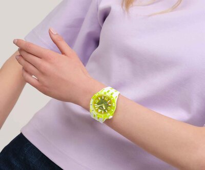 Swatch Egg Yolk SSCU09J100