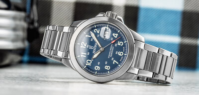 Festina Swiss Made Field 20081/2 (+ 2 cinturini di ricambio)