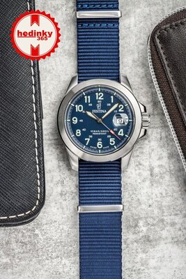 Festina Swiss Made Field 20081/2 (+ 2 cinturini di ricambio)