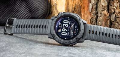 Coros Nomad Dark Grey / Silicone Band