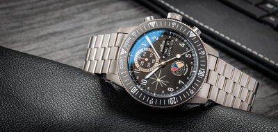 Fortis Novonaut N-42 Automatic Chronograph Amadee-24 F2040016 Limited Edition 100pcs (+ cinturino di ricambio)