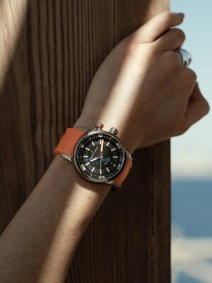 Maurice Lacroix Pontos S Diver Automatic PT6248-SS00L-330-J (+ cinturino di ricambio)