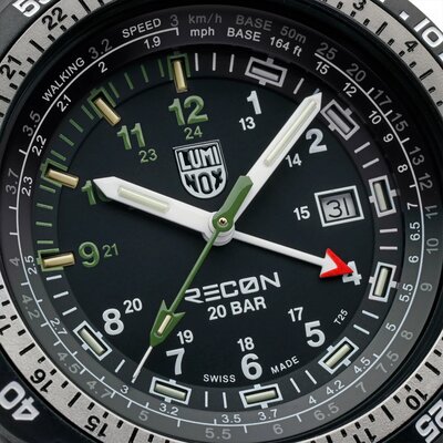 Luminox Land Recon Nav Spec XL.8837.SET (+ cinturino di ricambio)
