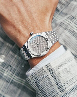 Maurice Lacroix Aikon Automatic AI6008-SS002-230-1