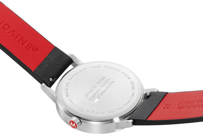Mondaine Classic Quartz A667.30360.11SBBV