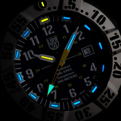 Luminox MIL-SPEC XL.3355.SET (+ cinturino di ricambio)
