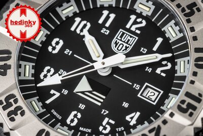 Luminox CZECH-SPEC XL.3351.CM.N.SET Limited Edition 150pcs (+ cinturino di ricambio)