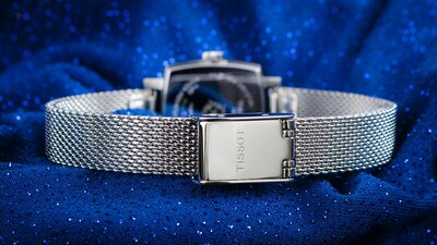 Tissot Lovely Square Lady Quartz T058.109.11.041.00