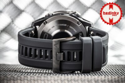 Cinturino in silicone Ricardo 26mm (per Garmin Fenix 8/7X/6X (51mm), Tactix ecc.), nero, QuickFit